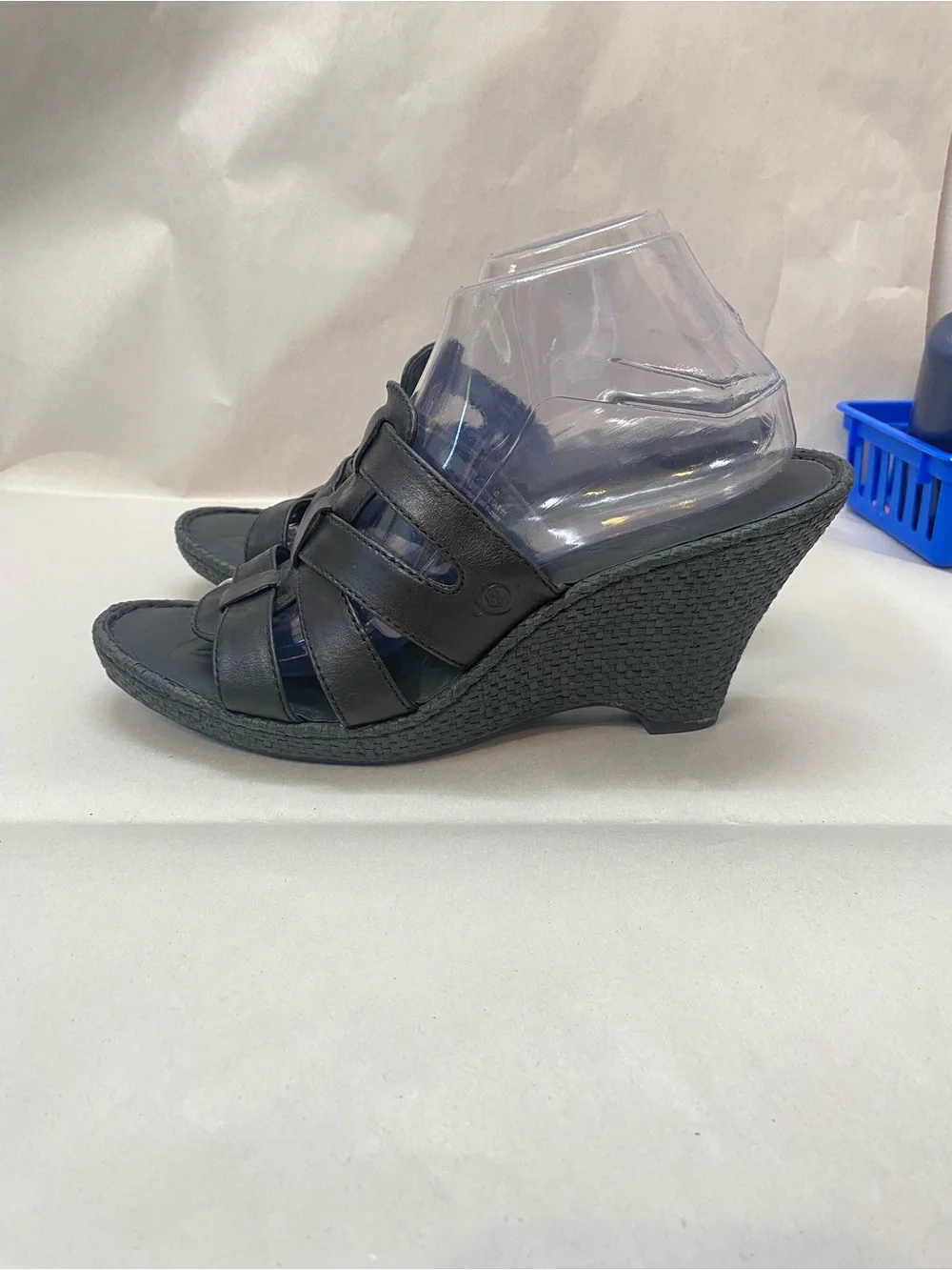 BORN Tinka Black leather platform Wedge Sandals with woven texture heel Size 11